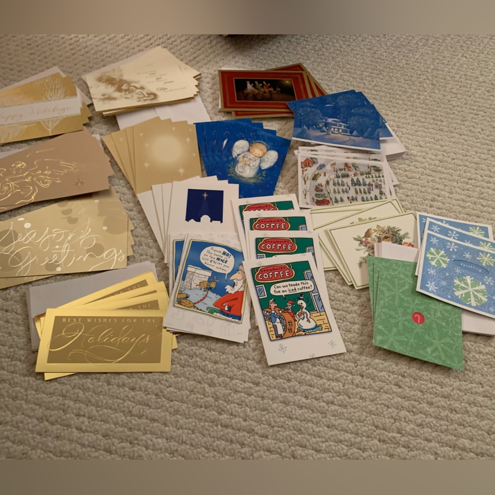 🎄New vintage Hallmark Christmas cards - 50+ with envelopes